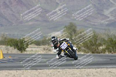 media/Jan-15-2026-Racers Edge (Thu) [[dfebeb70ab]]/2-A Group/Session 5 (Turn 5)/